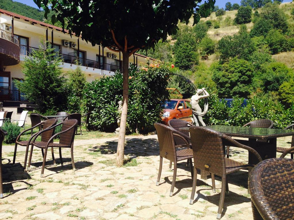 Hotel Veltsi فلورينا المظهر الخارجي الصورة